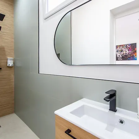 Monaco Border - Joli Renove - Ck Apartment Beausoleil